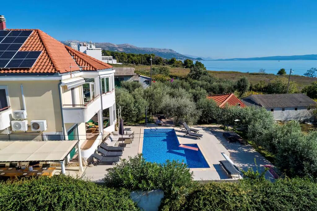 Haus mit Pool in Split